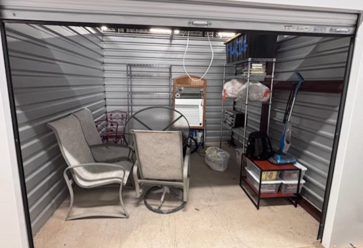 10 x 10 storage unit in Palm City, FL