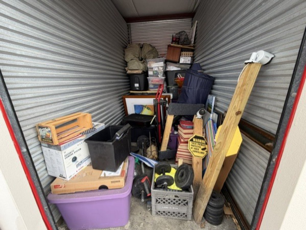5 x 10 storage unit in Palm City, FL