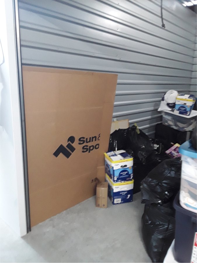 10 x 15 storage unit in Pearland, TX