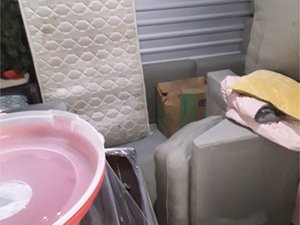 10 x 12 storage unit in Pearland, TX