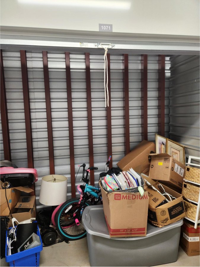 10 x 4 storage unit in Lynchburg, VA