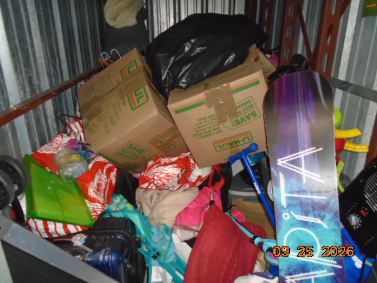 5 x 10 storage unit in Linden, NJ