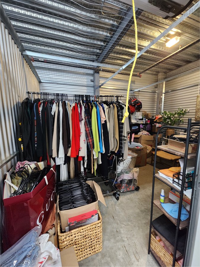 15 x 10 storage unit in Miami, FL