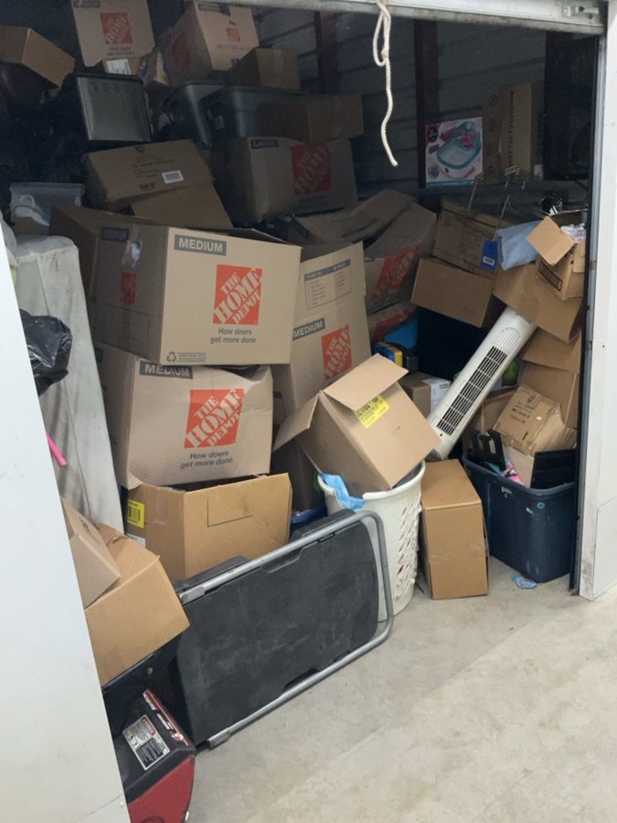 10 x 20 storage unit in Cleveland Heights, OH