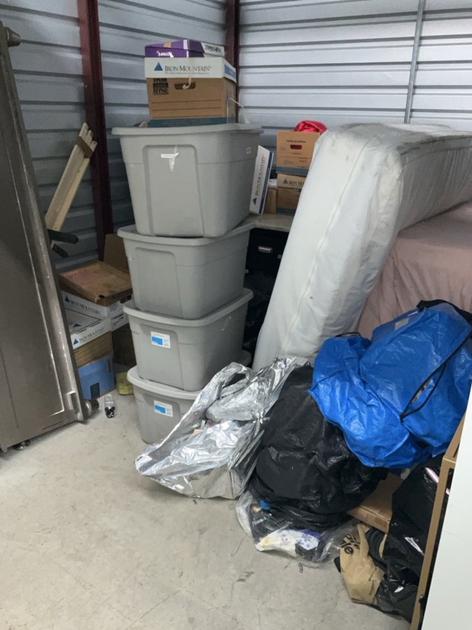 10 x 10 storage unit in Cleveland Heights, OH
