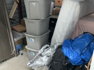10 x 10 storage unit in Cleveland Heights, OH