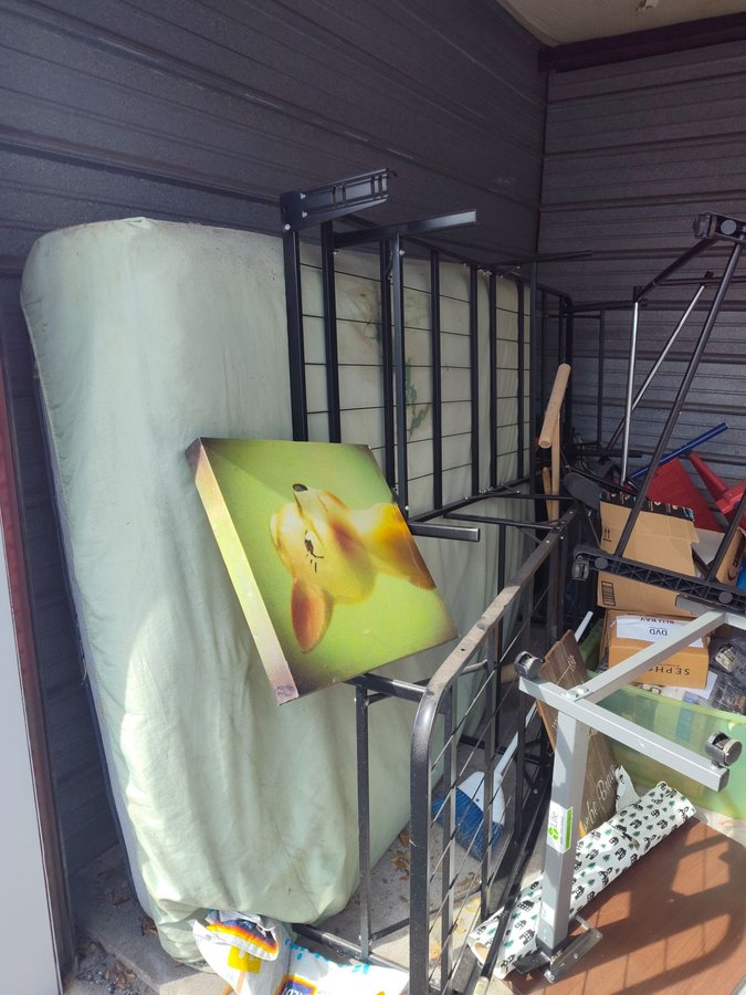 10 x 10 storage unit in Brandon, FL