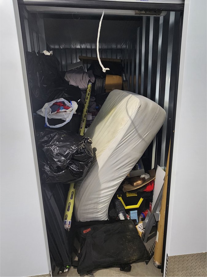 5 x 10 storage unit in Milldale, CT