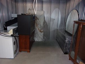 10 x 10 unit in Clinton Twp