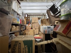 10 x 10 storage unit in Albuquerque, NM