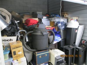 10 x 10 storage unit in Pearland, TX