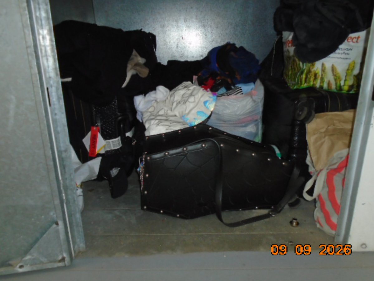 5 x 5 storage unit in Linden, NJ