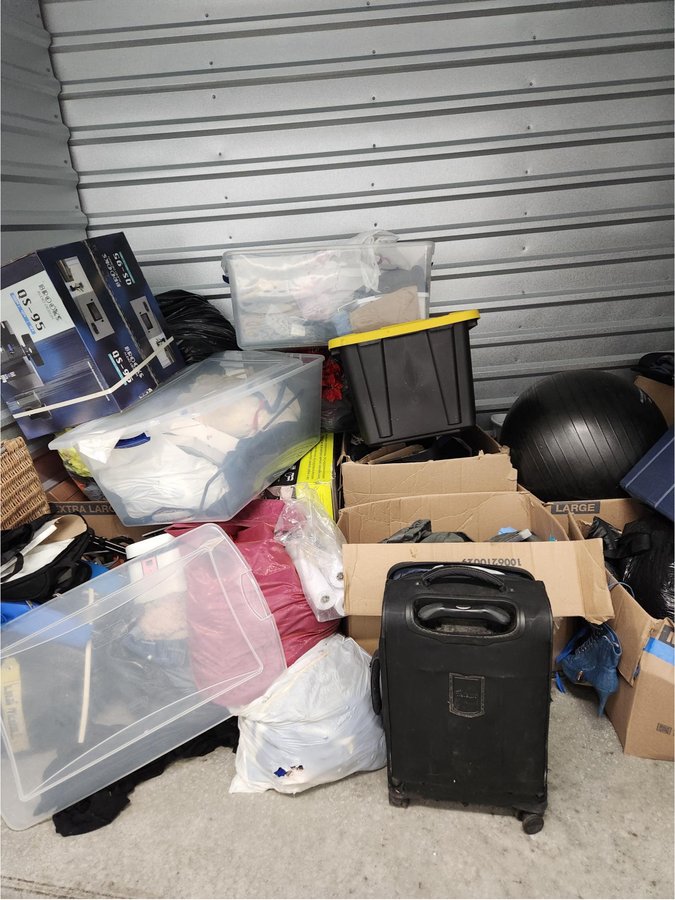 10 x 5 storage unit in Buford, GA