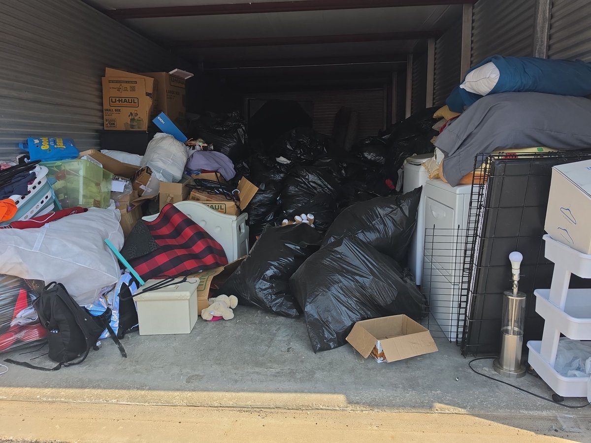 12 x 30 storage unit in Raytown, MO