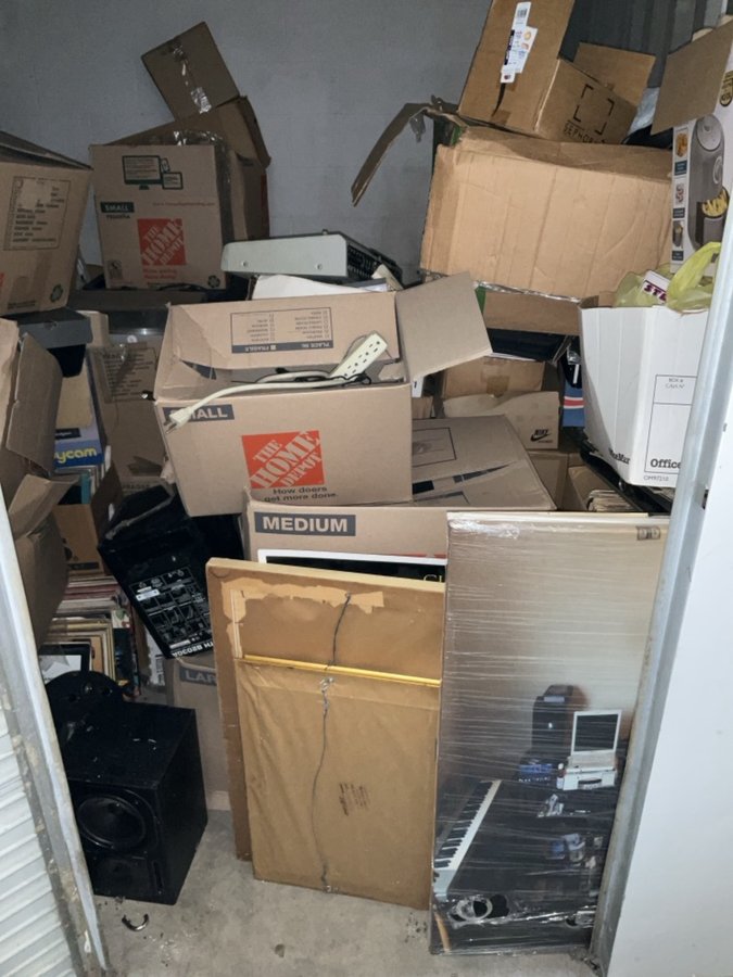 10 x 10 storage unit in Euclid, OH