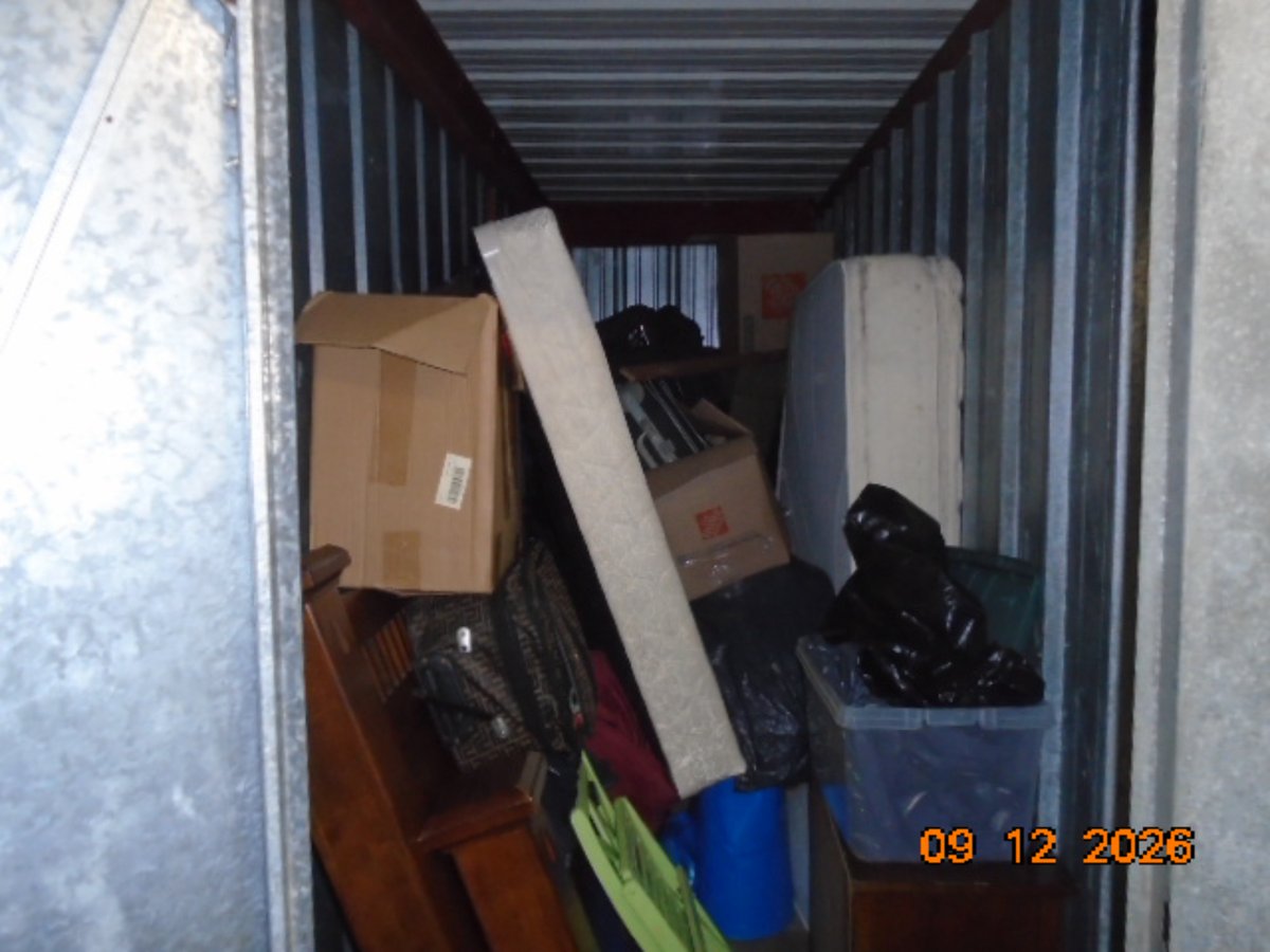 5 x 15 storage unit in Linden, NJ