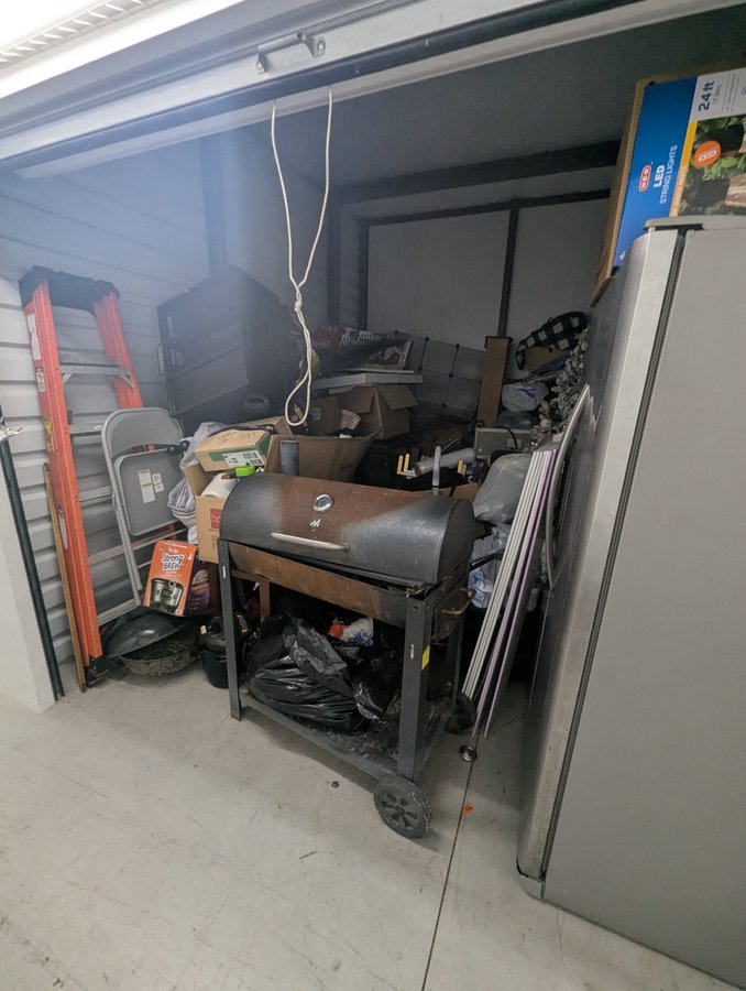 10 x 12 storage unit in Houston, TX