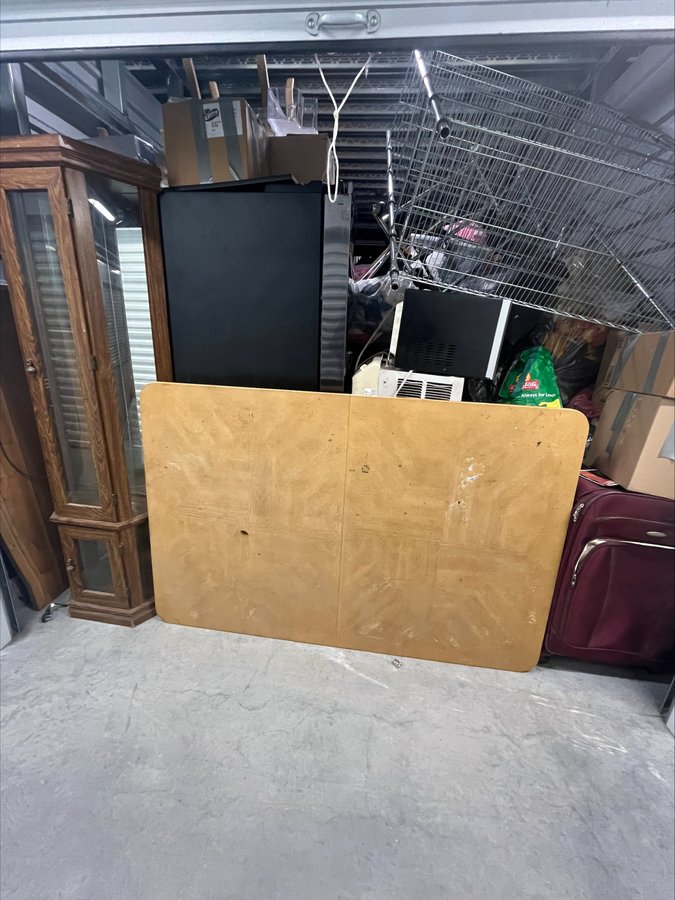 10 x 20 storage unit in Langhorne, PA