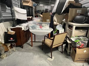 10 x 20 unit in Langhorne