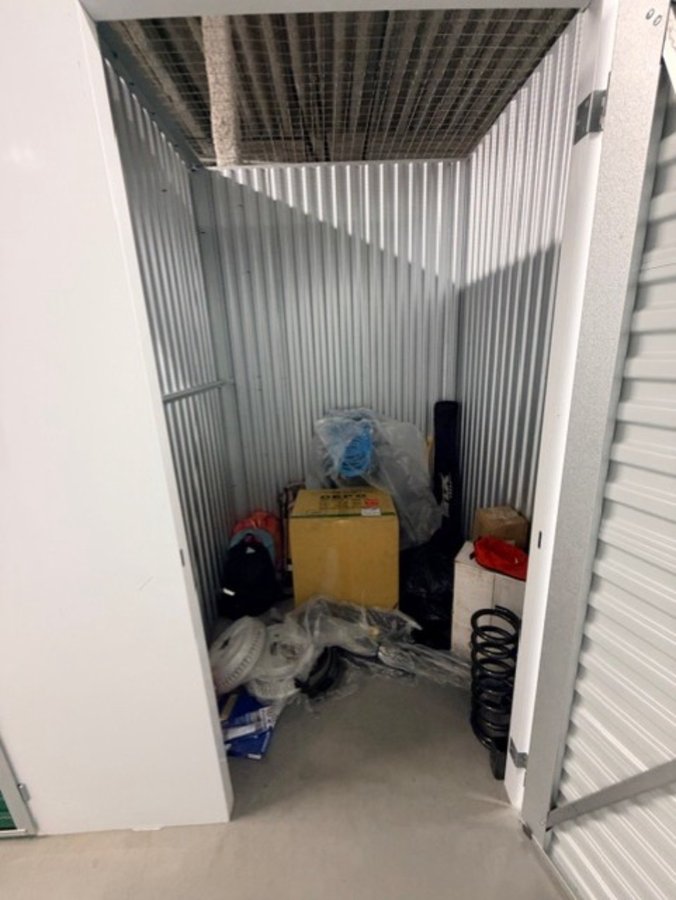 5 x 5 storage unit in Dumfries, VA