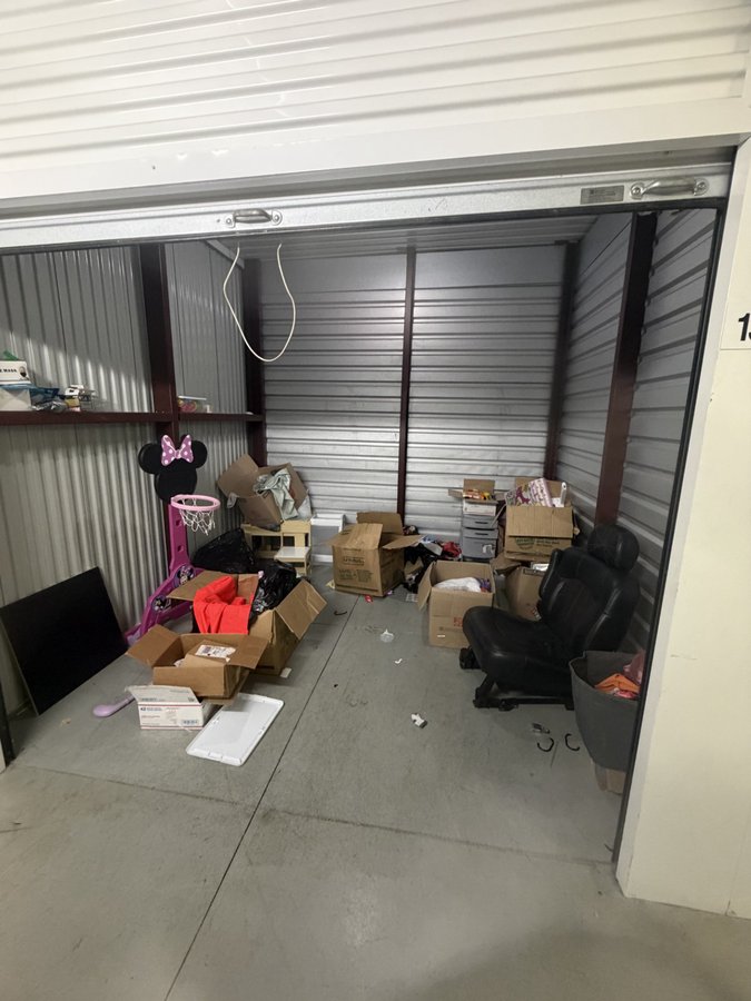 10 x 10 storage unit in Sugar Land, TX