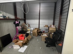 10 x 10 storage unit in Sugar Land, TX