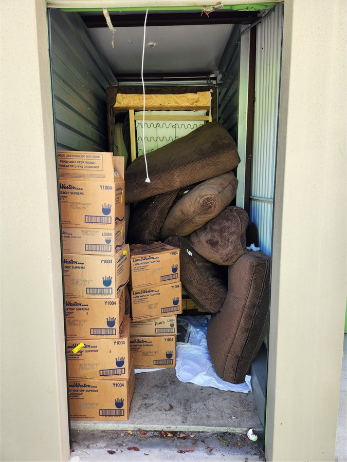 5 x 10 storage unit in Port St Lucie, FL