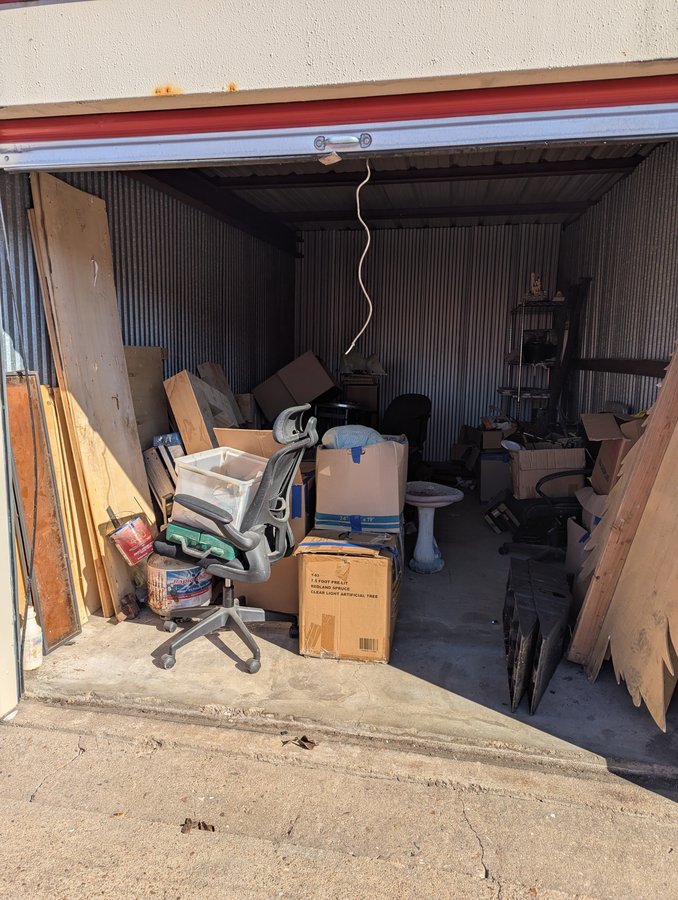 10 x 20 storage unit in Houston, TX