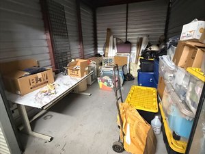 10 x 15 storage unit in Sugar Land, TX