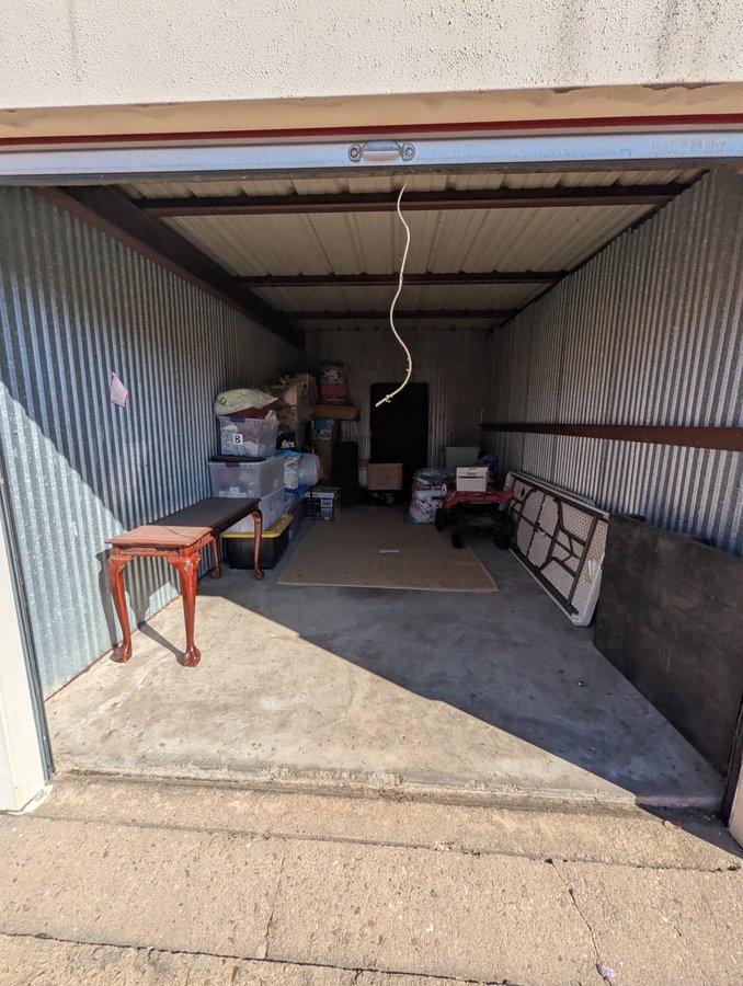 10 x 20 storage unit in Houston, TX