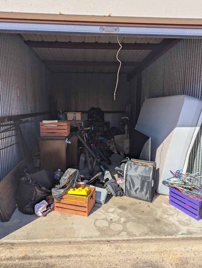 10 x 20 storage unit in Houston, TX