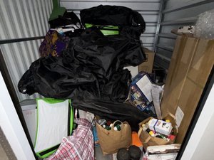 5 x 5 storage unit in North Hollywood, CA