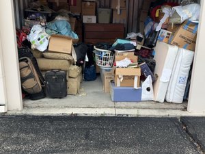10 x 10 storage unit in Perry, OH