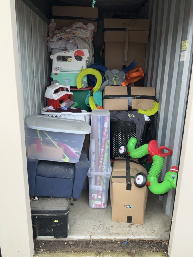 5 x 10 storage unit in Perry, OH