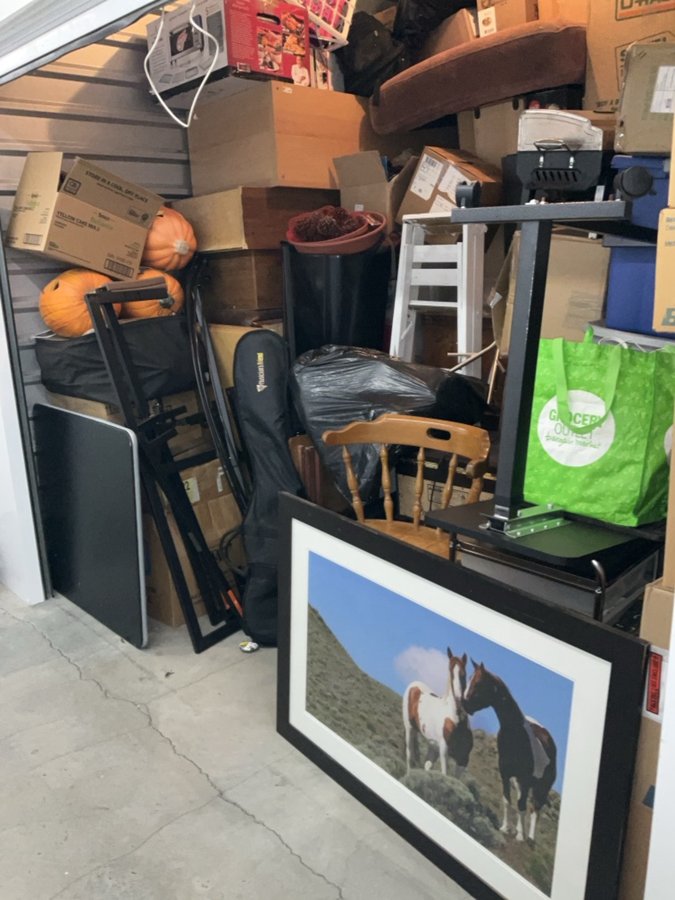 10 x 12 storage unit in Tualatin, OR