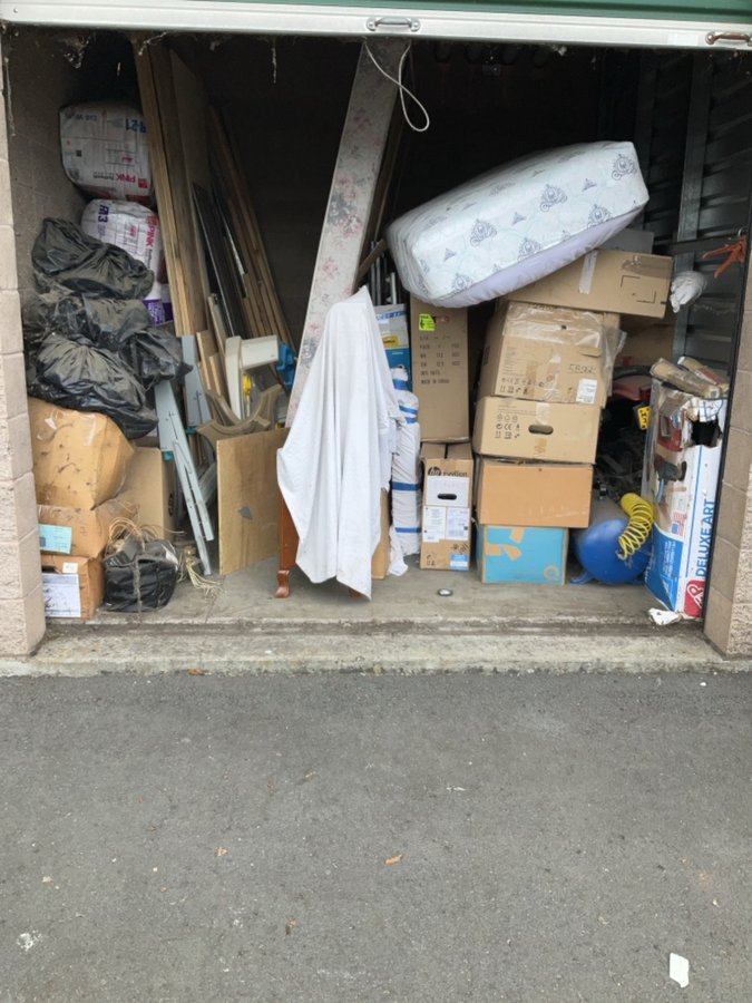 10 x 9 storage unit in Tualatin, OR
