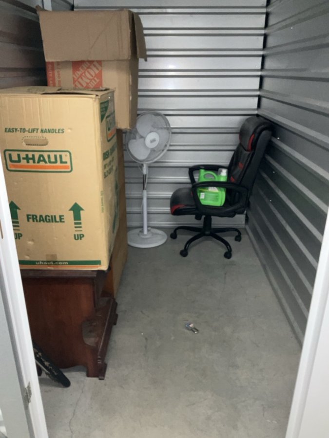 5 x 7 storage unit in Tualatin, OR