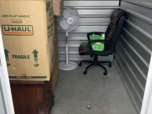 5 x 7 storage unit in Tualatin, OR