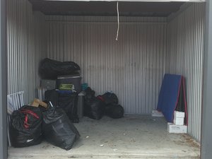 10 x 10 storage unit in Orlando, FL