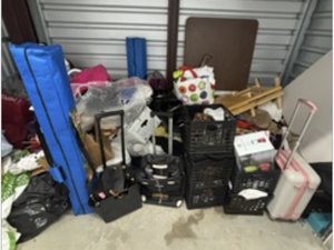 5 x 10 storage unit in Fairfax, VA