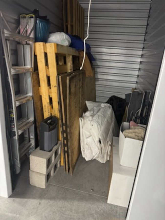 5 x 10 storage unit in Las Vegas, NV