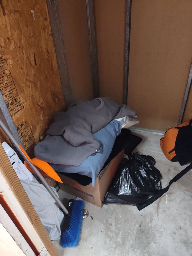 10 x 5 storage unit in Tampa, FL