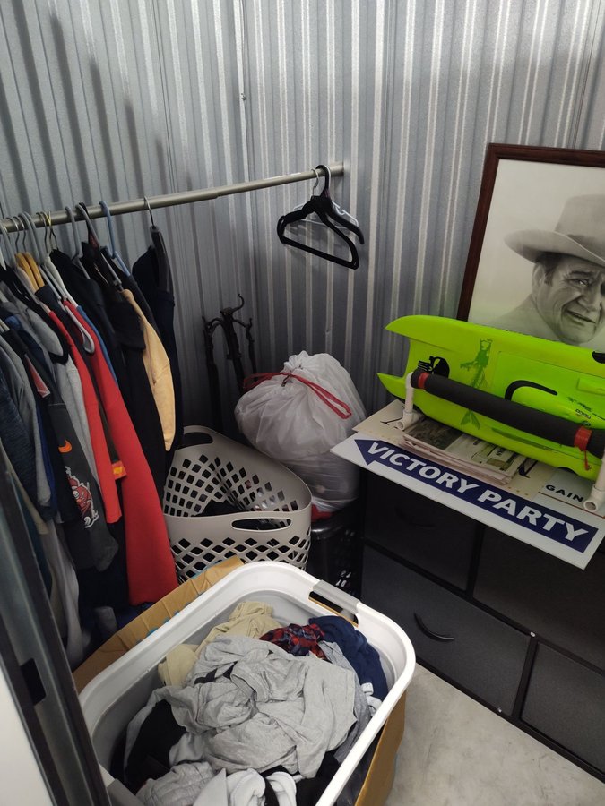 10 x 5 storage unit in Oldsmar, FL