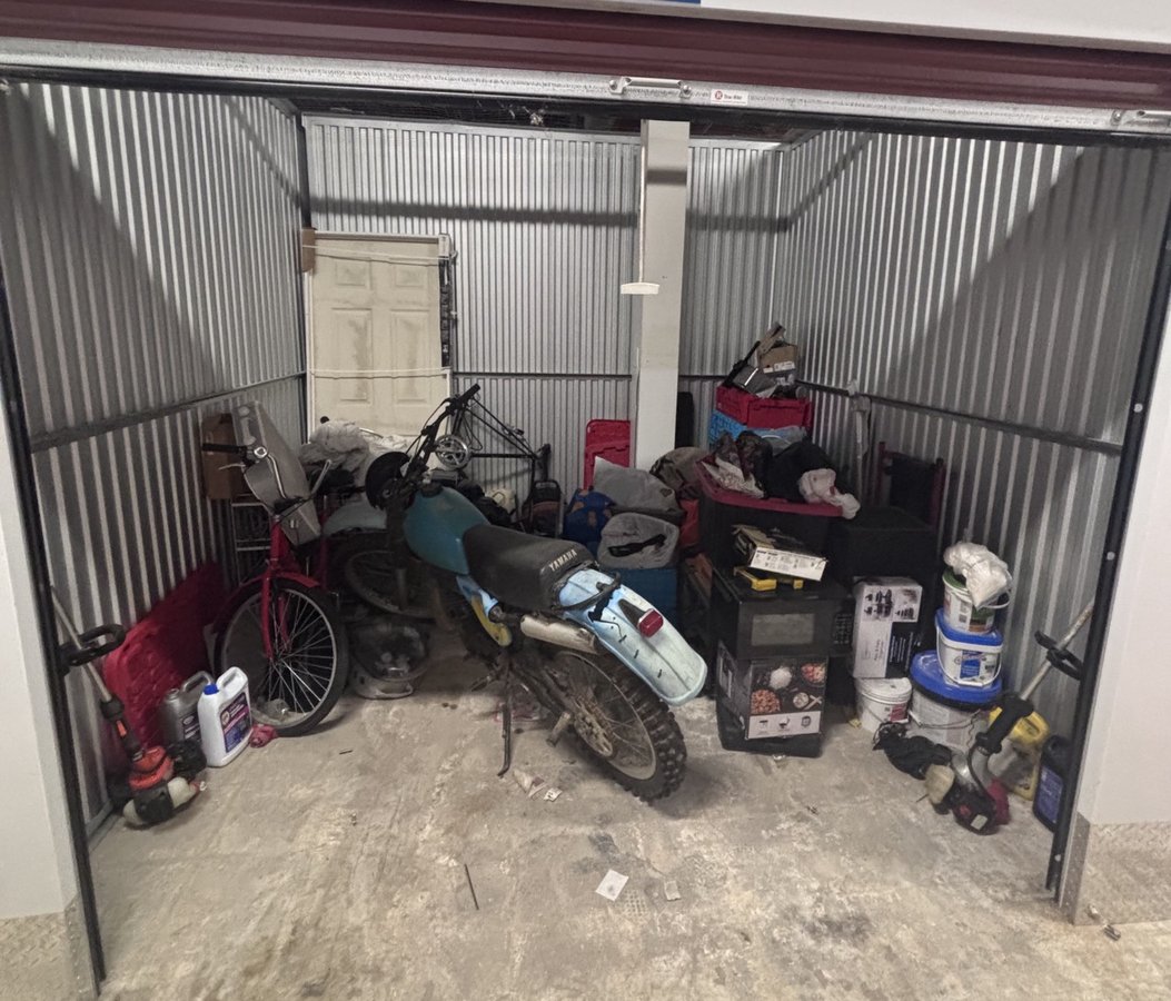 10 x 10 storage unit in Vineland, NJ