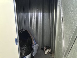 5 x 5 storage unit in North Hills, CA