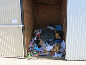 5 x 6 storage unit in Bakersfield, CA