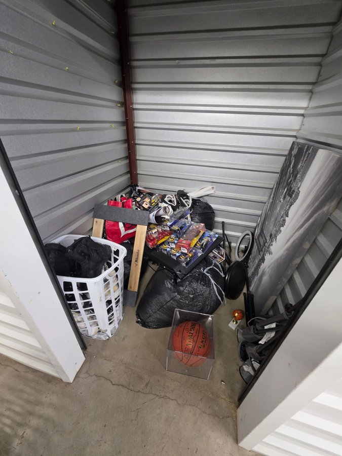 5 x 5 storage unit in San Antonio, TX