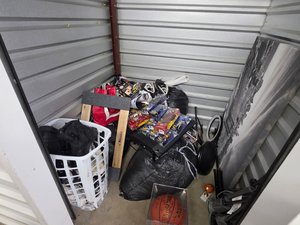5 x 5 unit in San Antonio