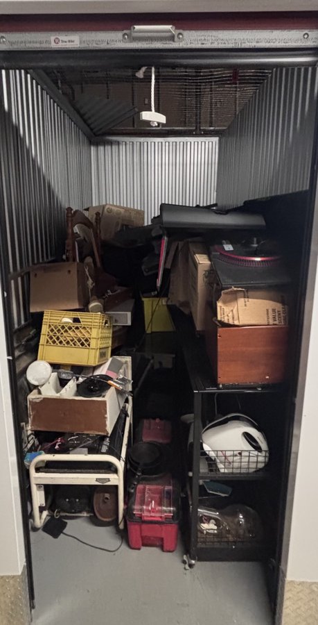 5 x 10 storage unit in Vineland, NJ