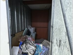5 x 10 storage unit in North Hills, CA